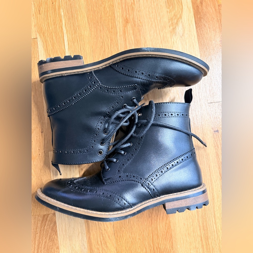 Joseph Abboud 
Black Leather Men's Boots
Size 9